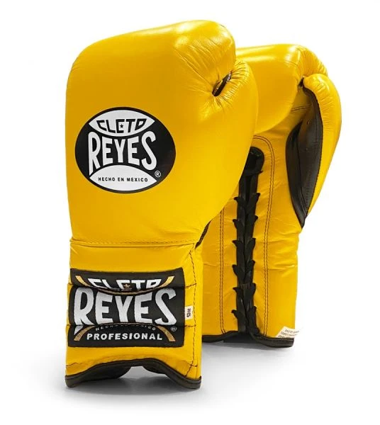 Cleto Reyes Traditional Lace Sparring Boxing Glove - Image 2