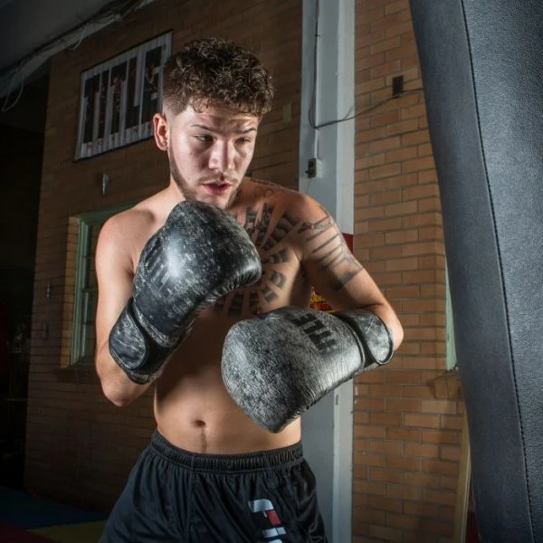 TITLE Distressed Glory Training Gloves - Grey - Image 4